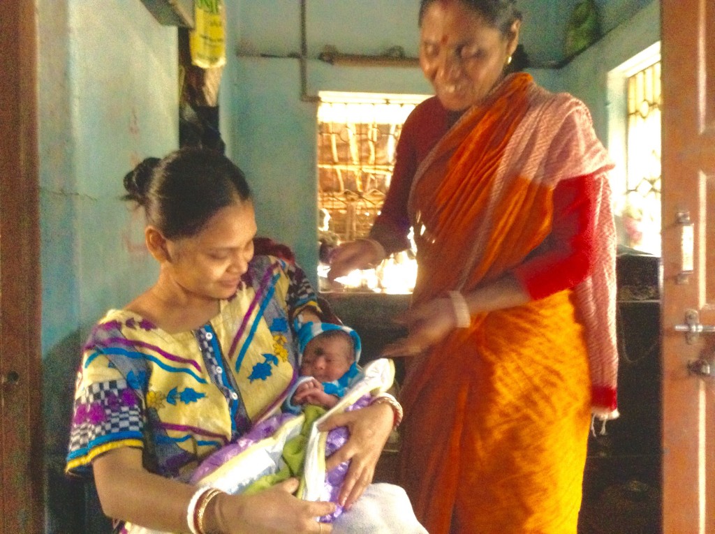 Munmun with her son, Soumayan, and mother, Sankari Baidya. Photo credit: Sohini Chattopadhyay
